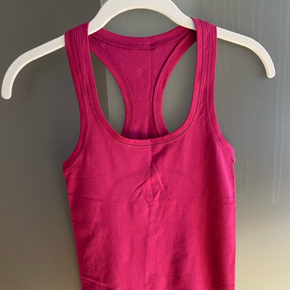 Lululemon training tank XXS